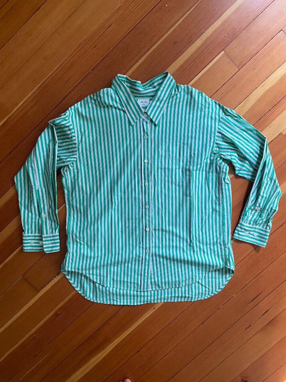 Aritzia Wilfred Reminisce Relaxed Poplin Button Down Shirt - Green - Size Small